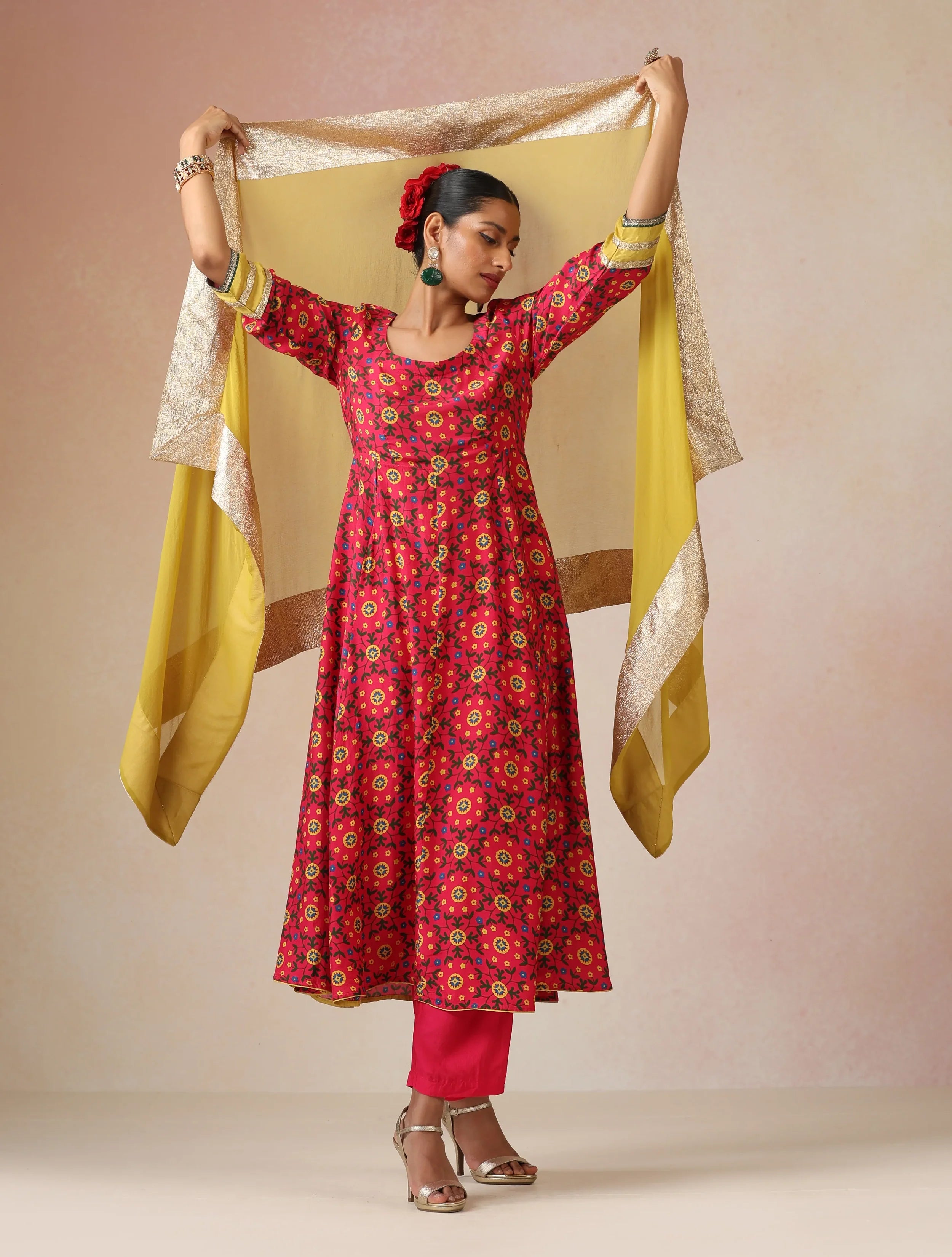 trueBrowns Pink Green Floral Print Viscose Arkali Kurta Pants Dupatta Set