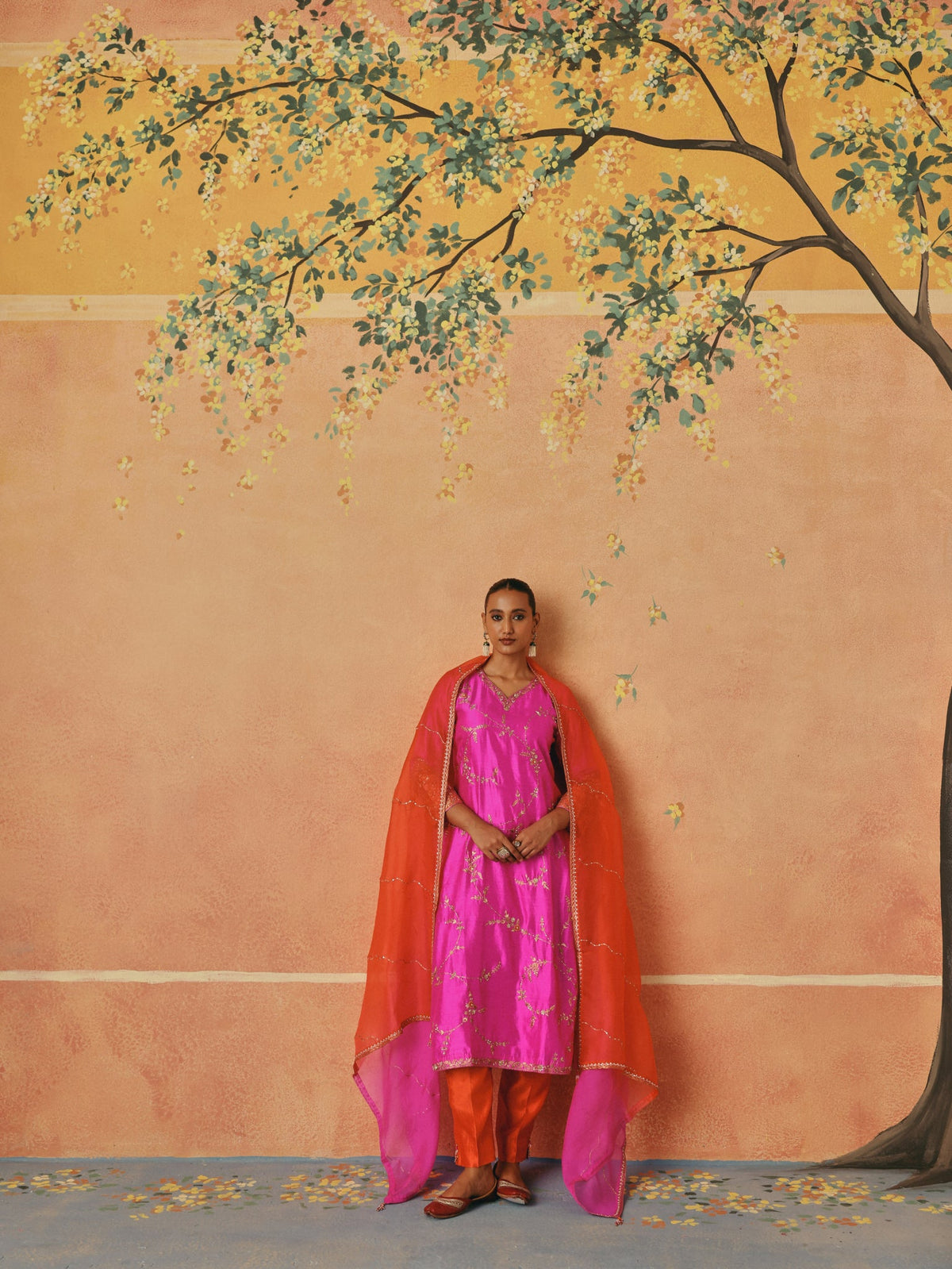 Gulabi Dhoop Kurta Set