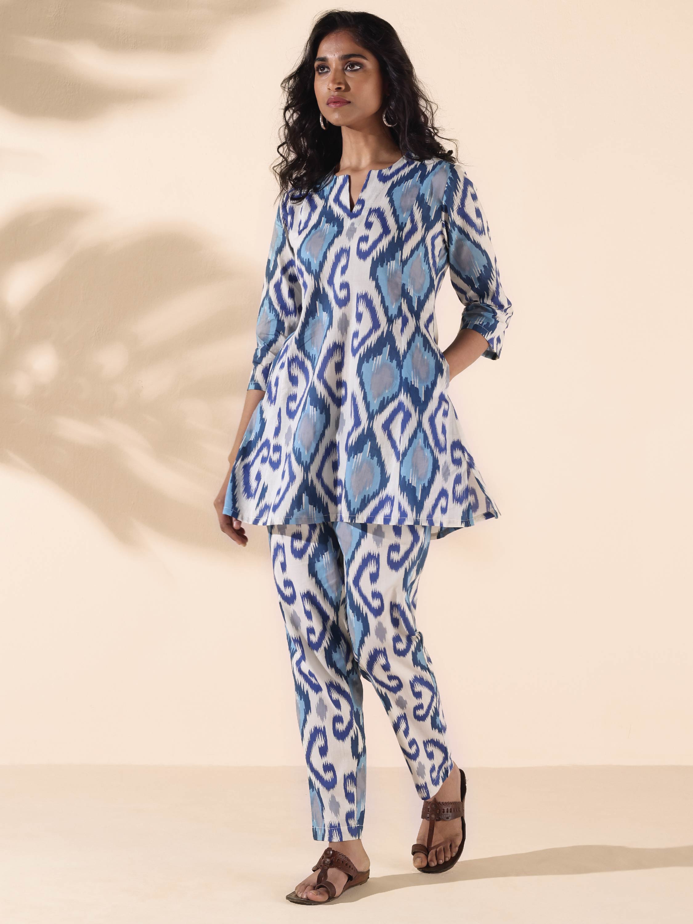 trueBrowns Blue Cotton Ikat Relaxed Co-ord Set