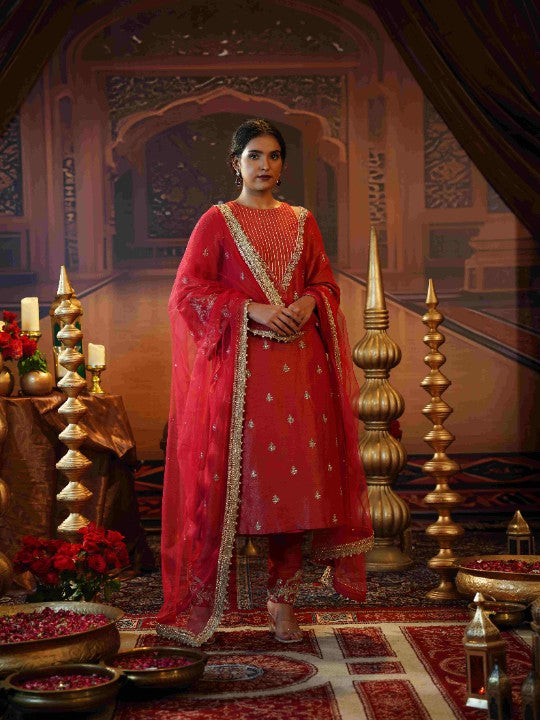Magenta kasab silk pink suit set - image 1