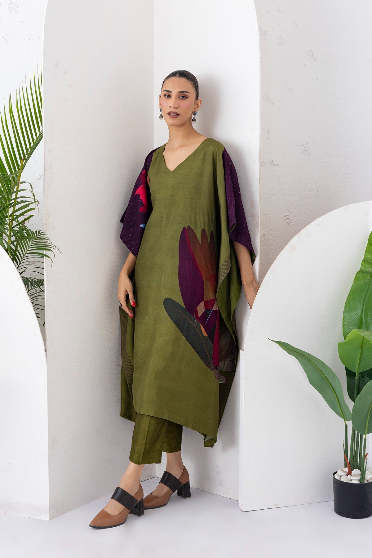 Leaf Green Viscose Dupion Printed Kaftan Set (2 PCS)