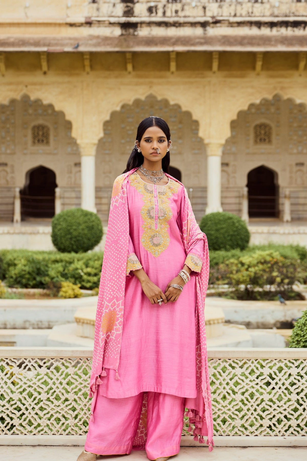 Surajmukhi kurta set