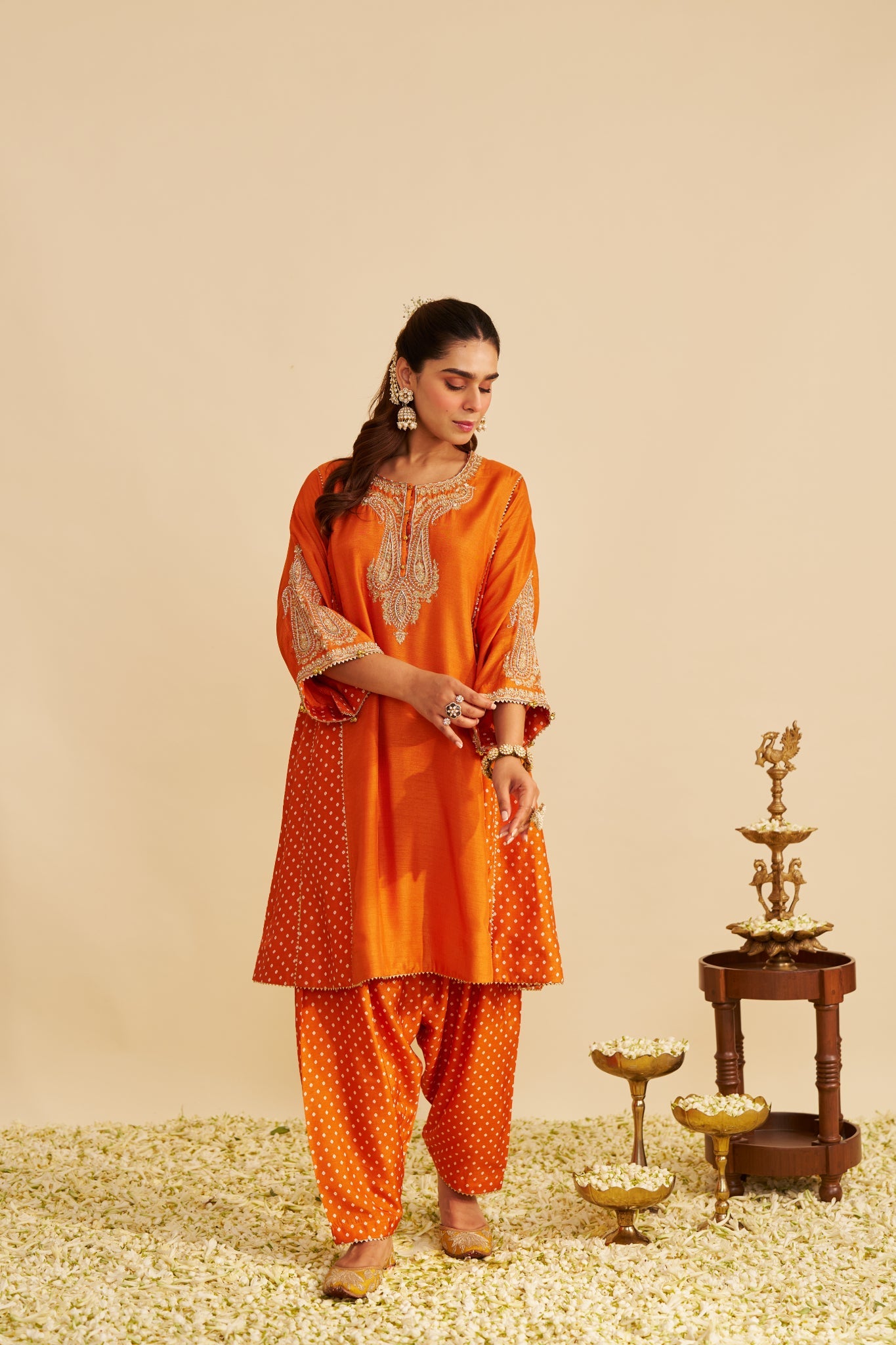 JERIAH - SHORT CHAUGA WITH SALWAR