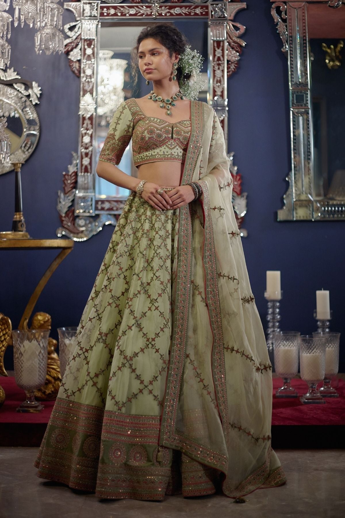 ISHYA