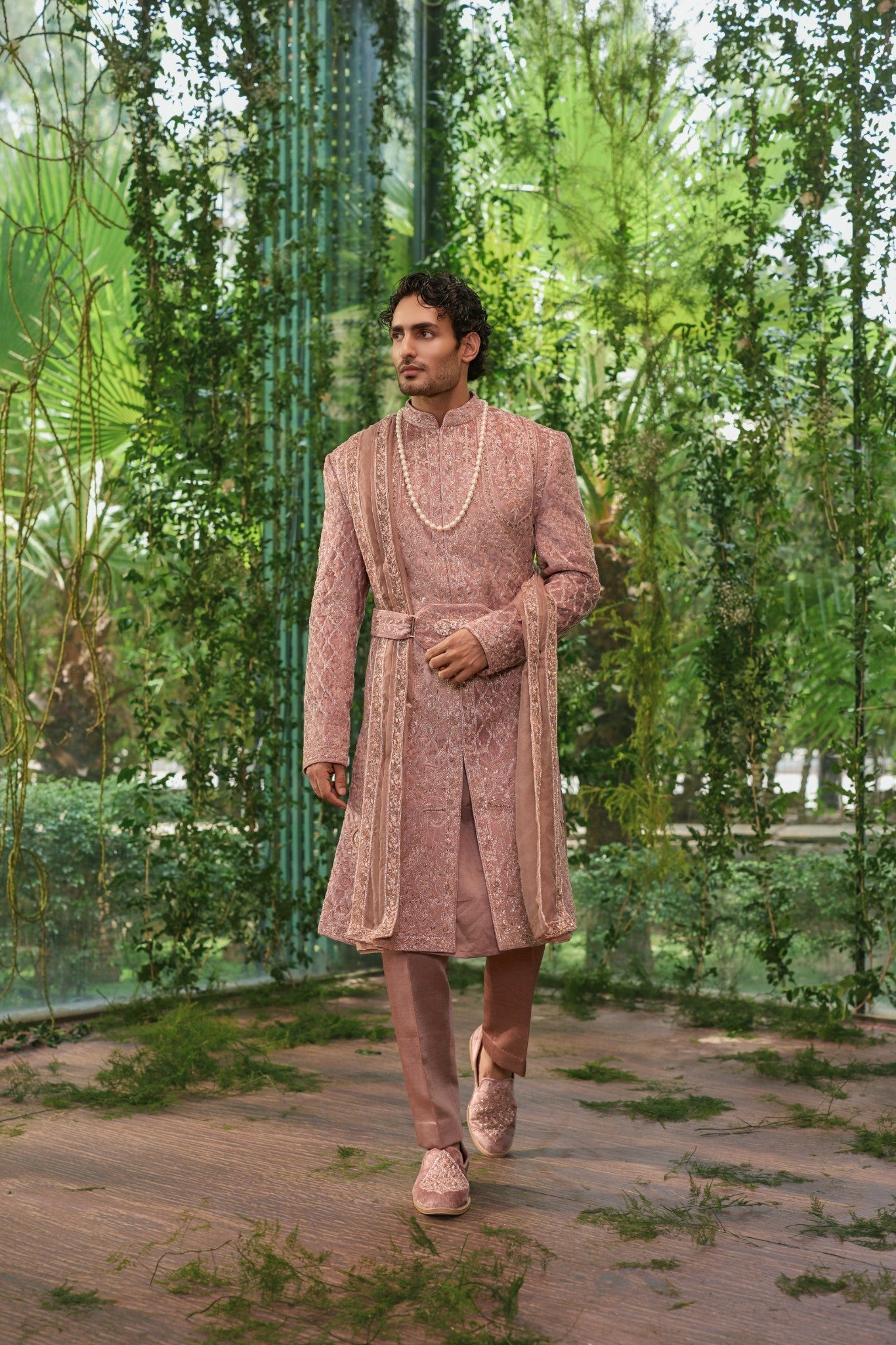 Yuvraj- The Imperial Realm Sherwani