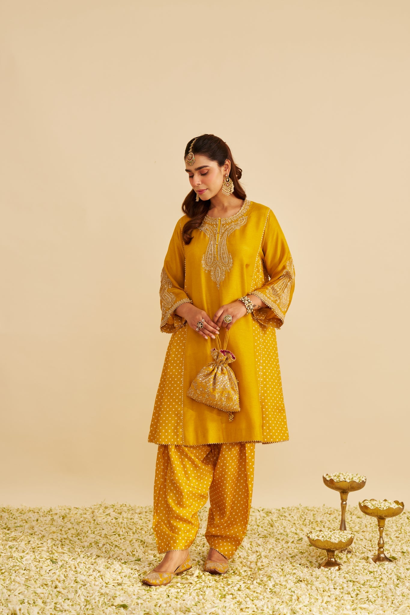 JERIAH - SHORT CHAUGA WITH SALWAR