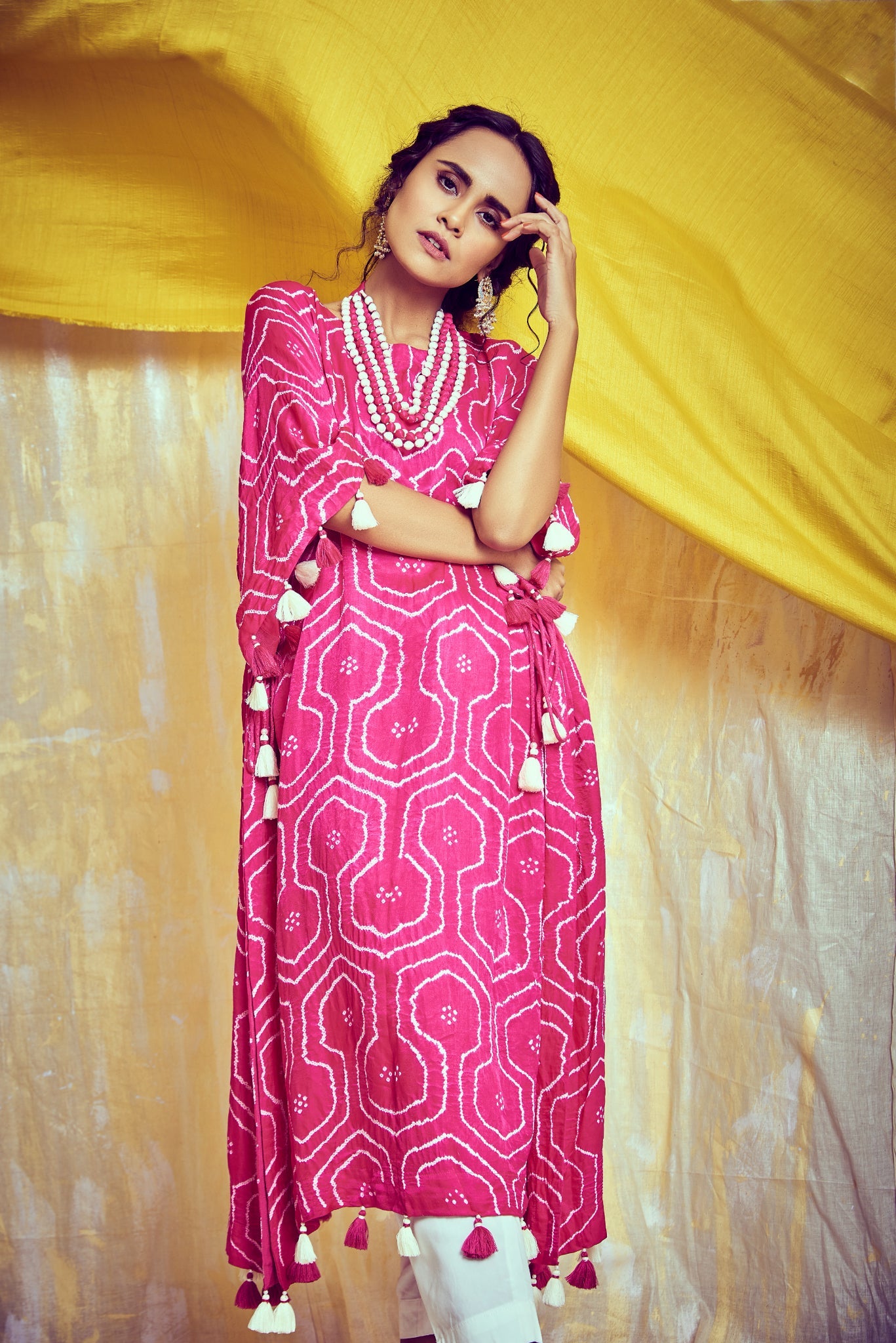 Cube kaftan with mala and straight pants