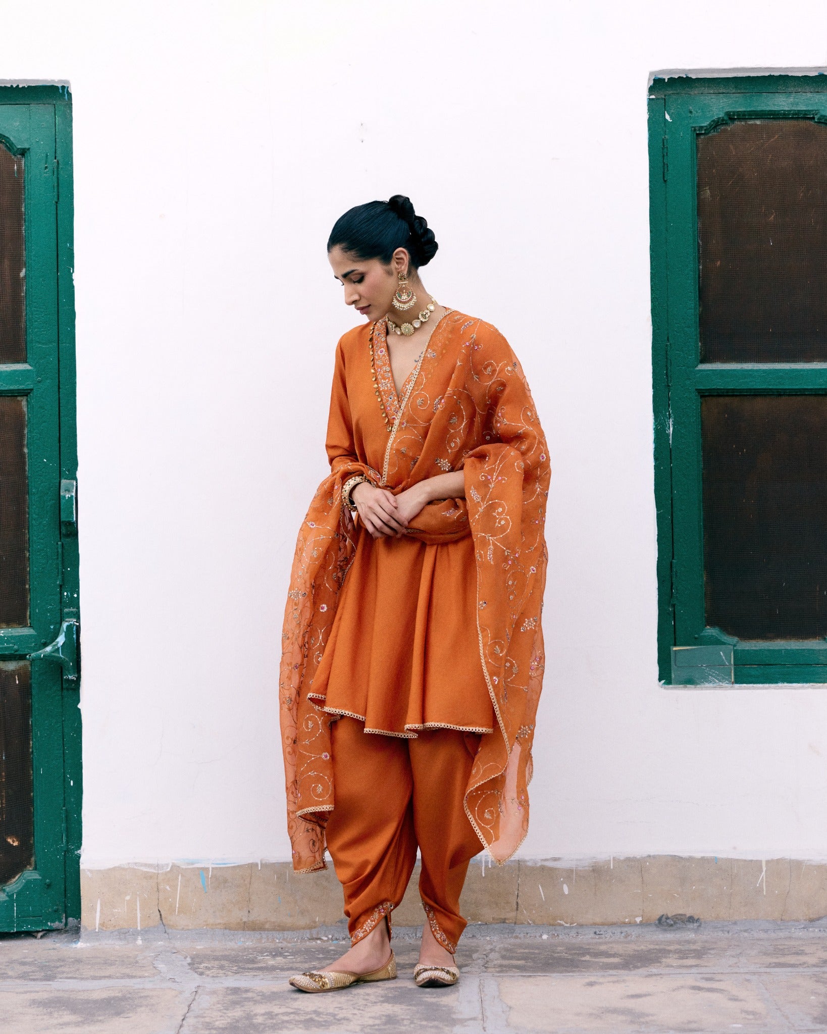 Santari Jaal Kurta Set