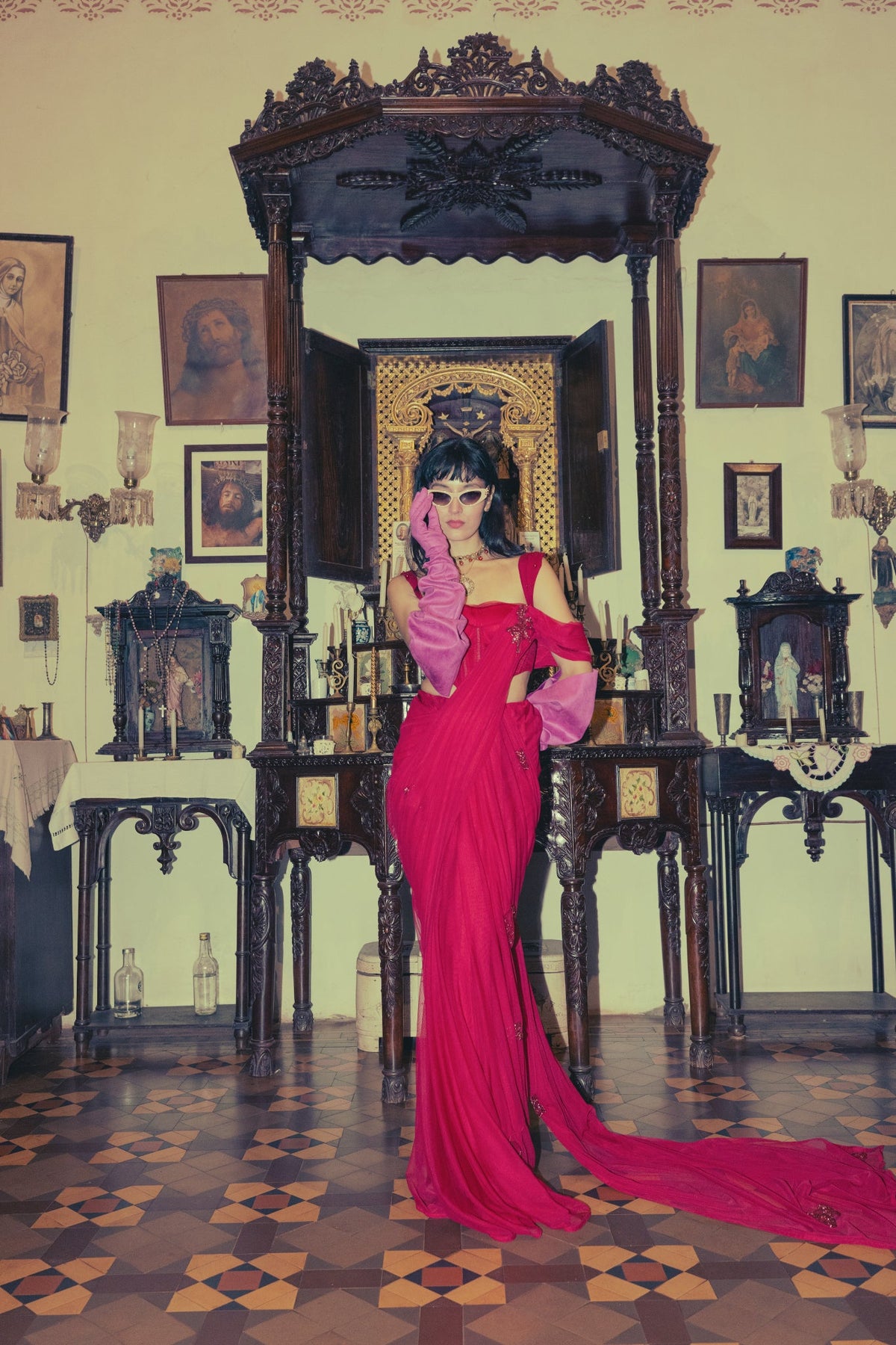 Roman Red, Zardosi Embroidery, Silk & Tulle, Corset Sari Set, Pre-Renaissance Motifs