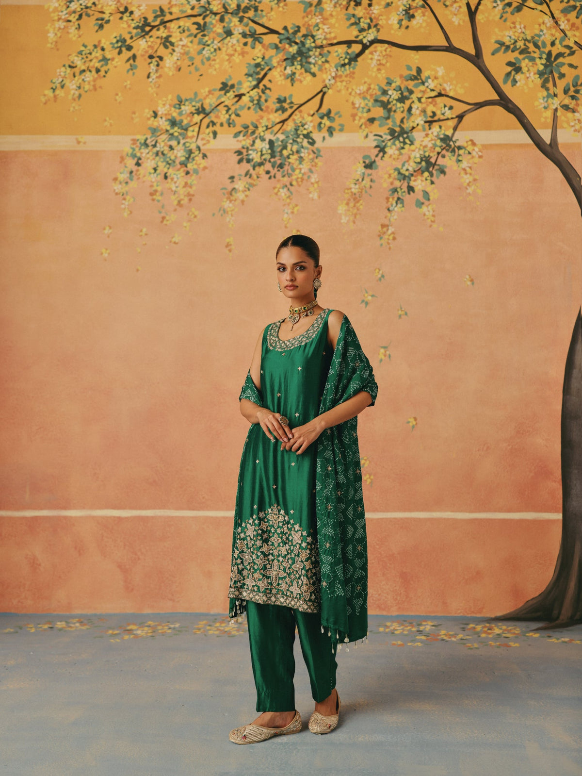 Panna  Phool Kurta Set