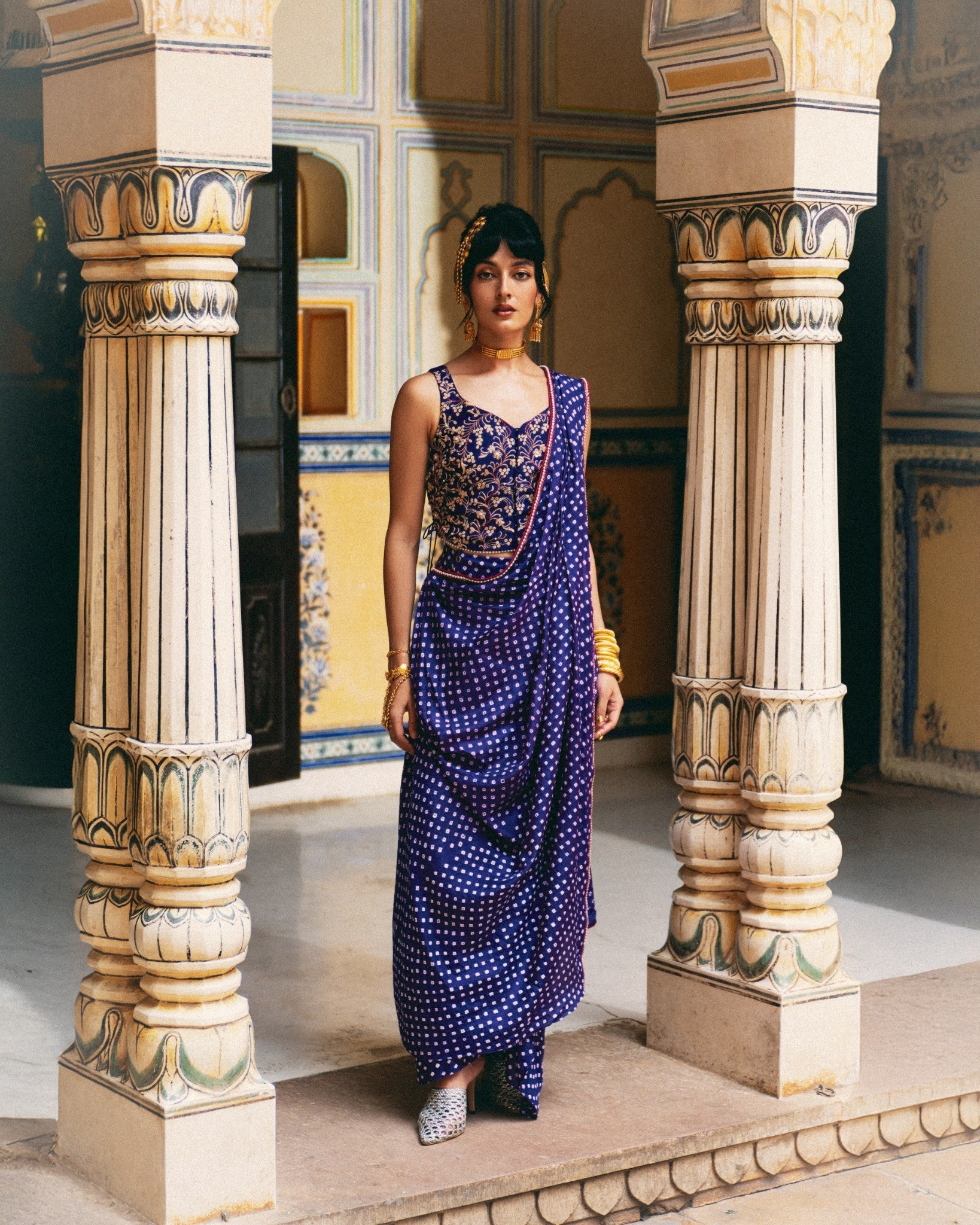Corset bandhni saree