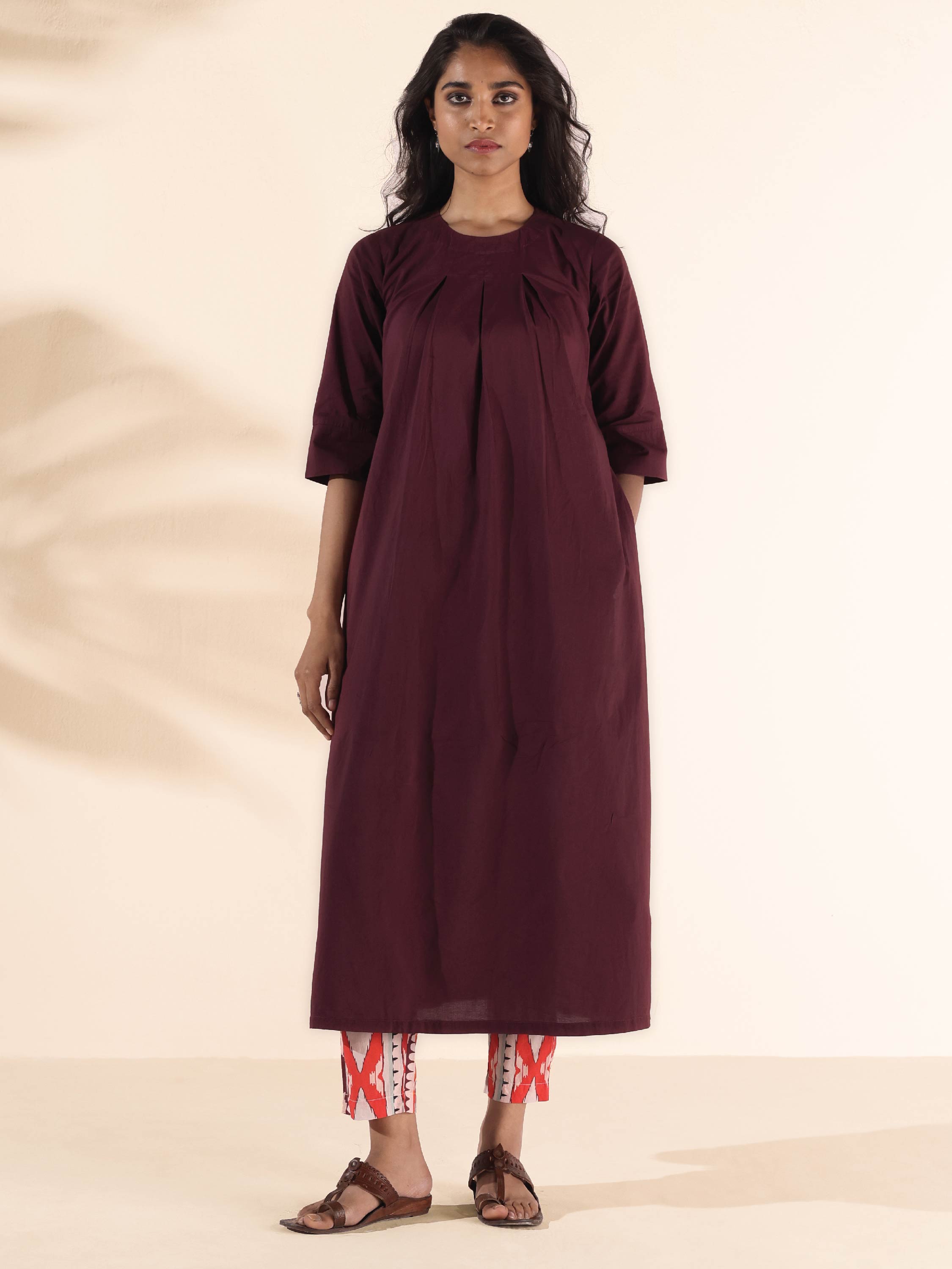 trueBrowns Maroon Cotton Ikat Slit Kurta Pant Set