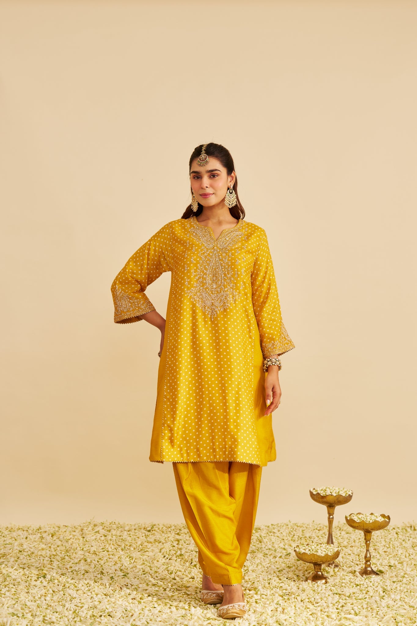 KAYRA - SHORT GATHERED CHAUGA WITH SALWAR