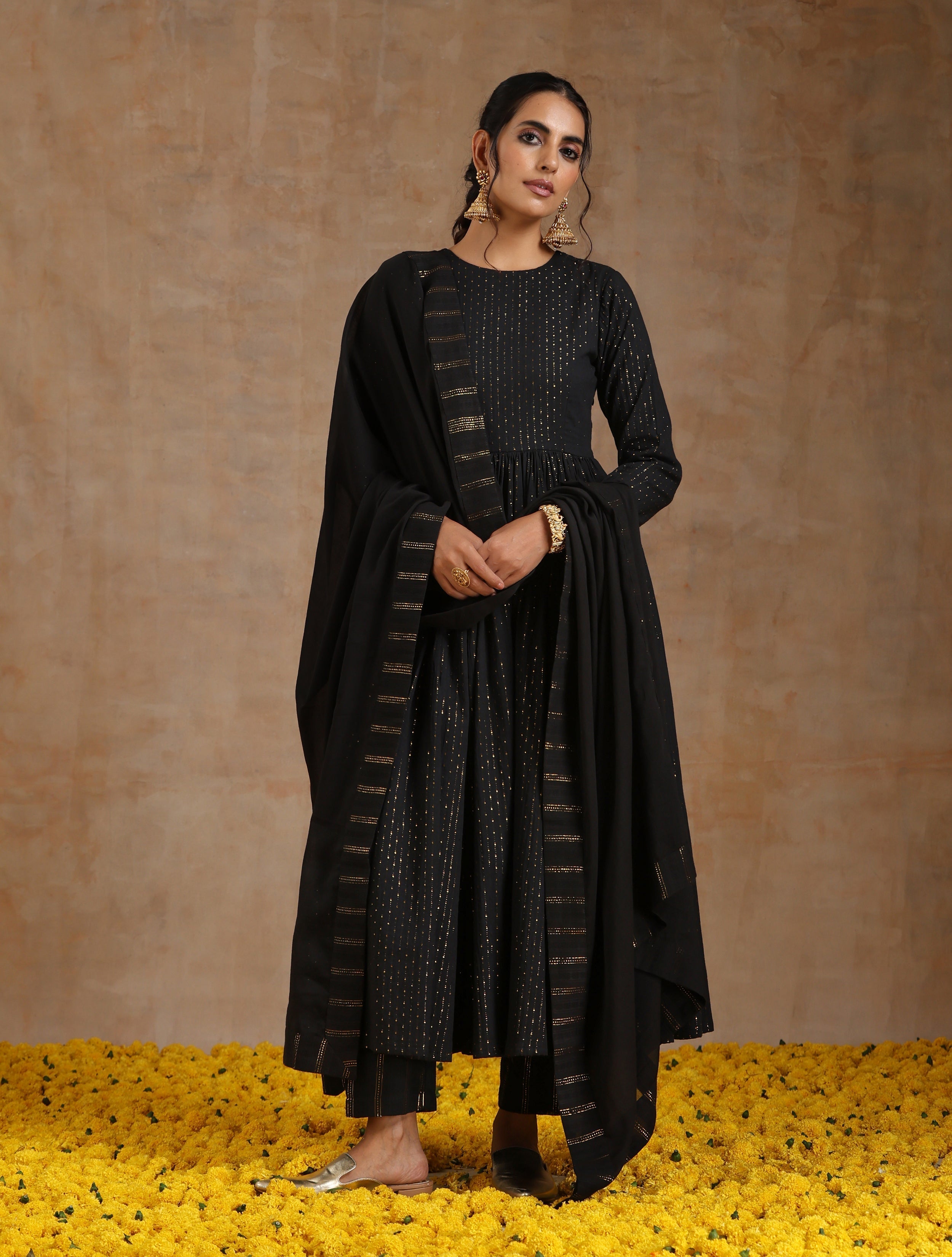 Black Gold Cotton Arkali Set