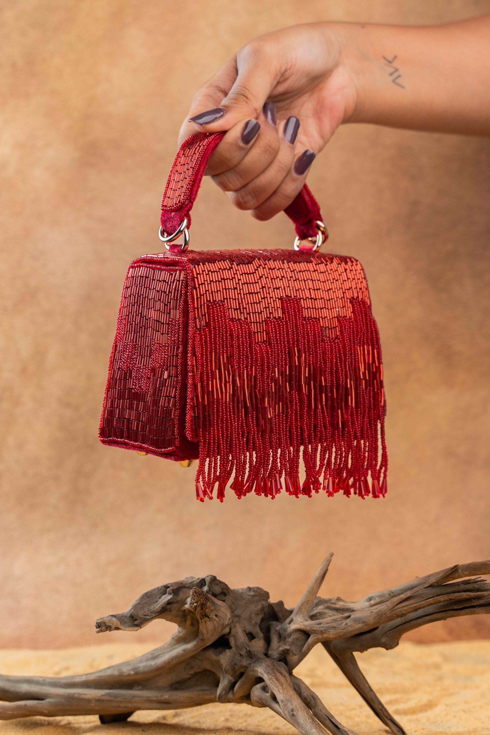 Salli En vie Mini Kasse Tassel Red
