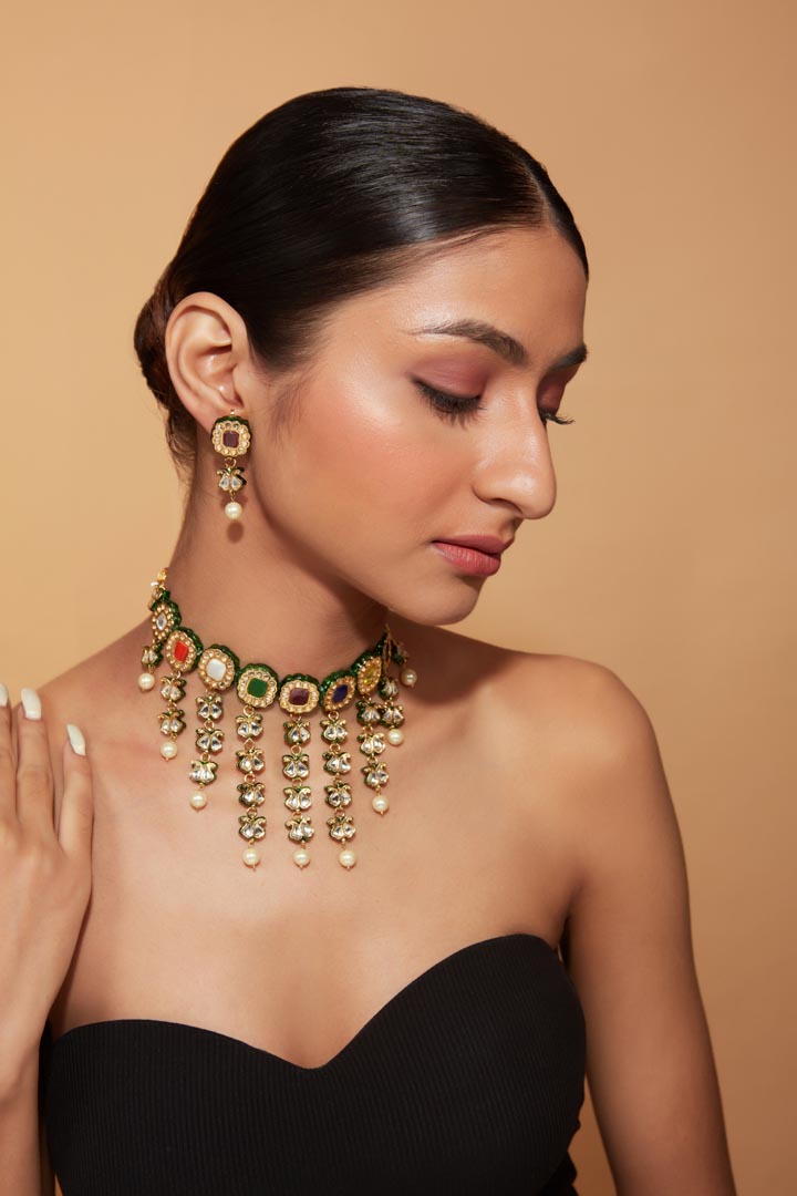 Vivinia By Vidhi Mehra Inaayat Gold Plated Multicolored Womens Kundan, Polki Necklace Set with Pair of earrings VN001