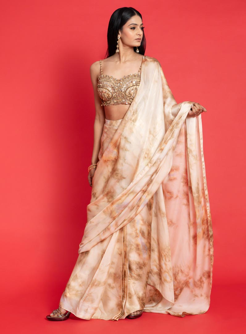 Saanvi Saree