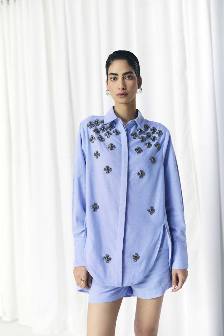 CHAMBRAY FLORAL EMBELLISHED SHIRT