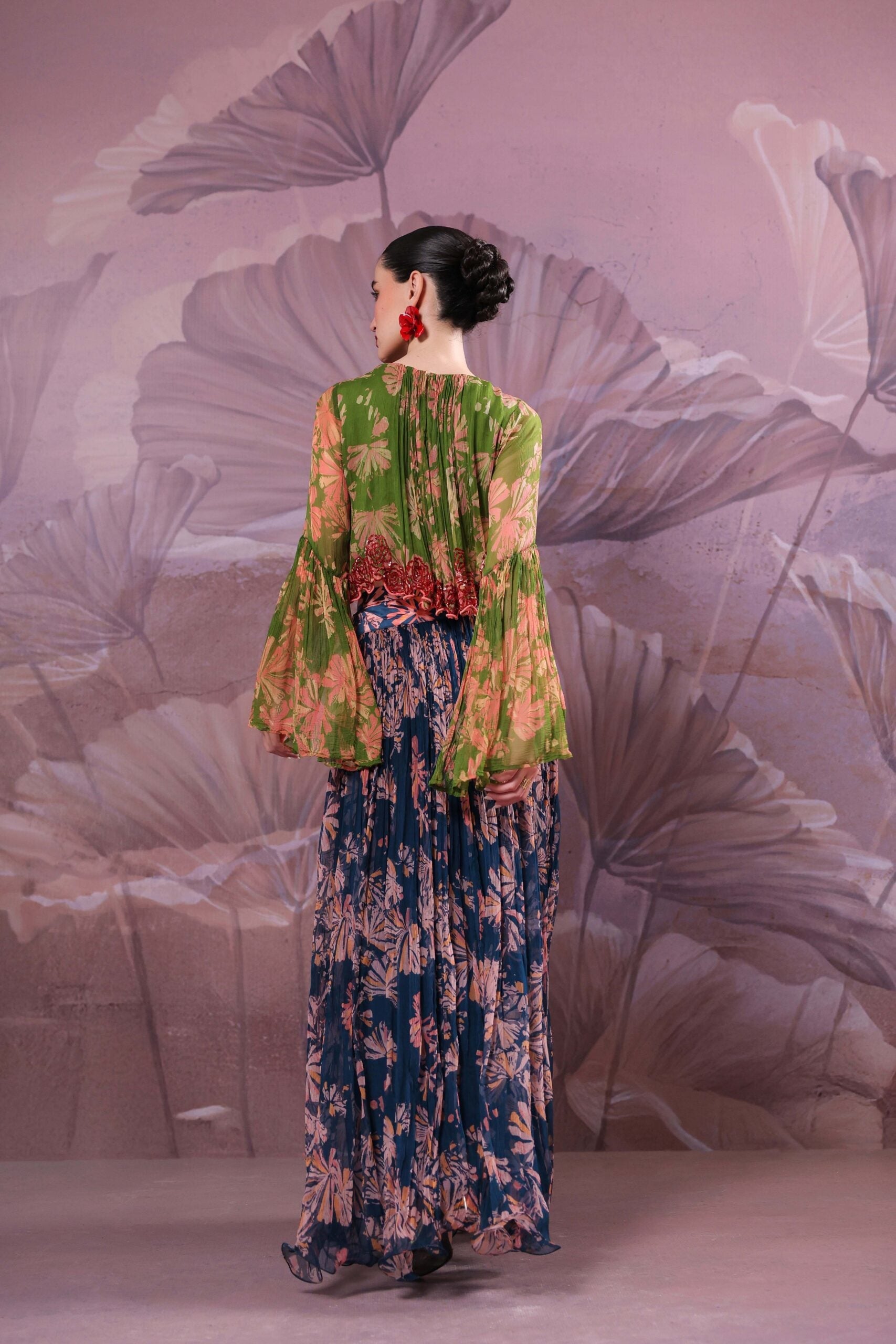 The gulaab pan                      skirt top set