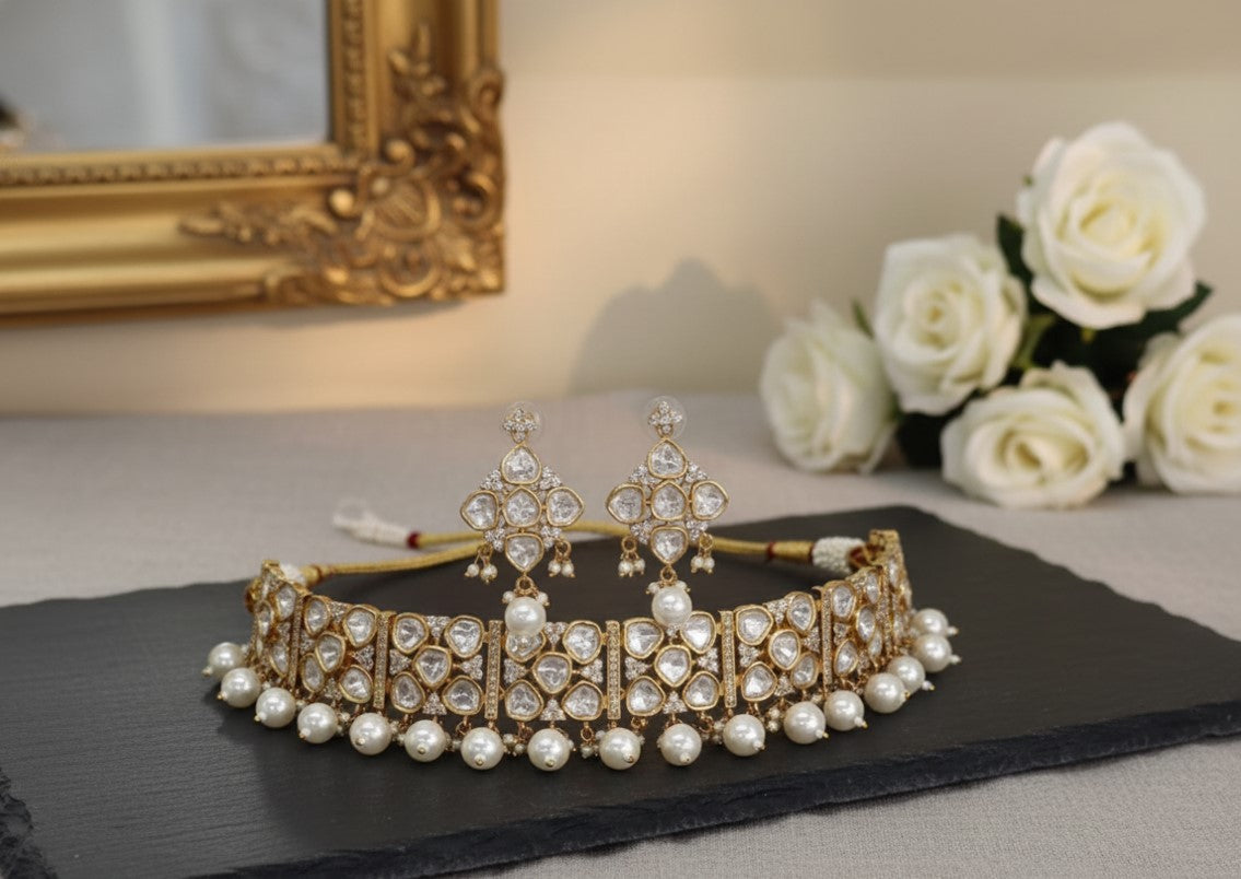 Jasmine Petal Kundan Set