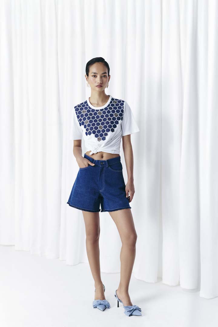 WASHED DENIM SHORTS