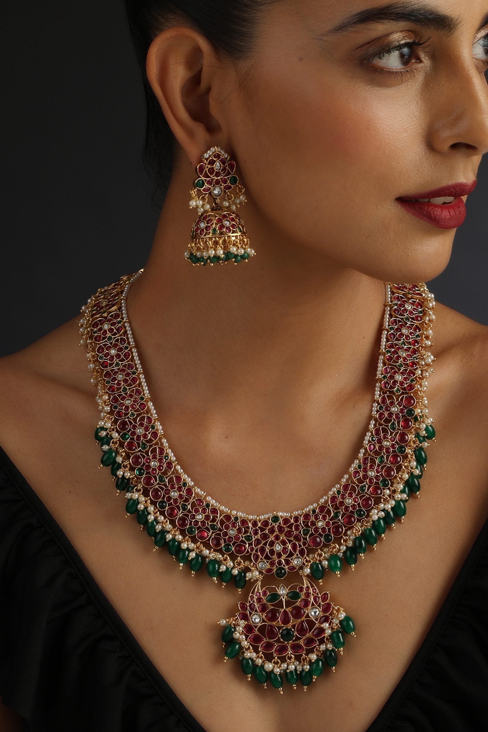 Red and Green Jadau Kundan Necklace Set