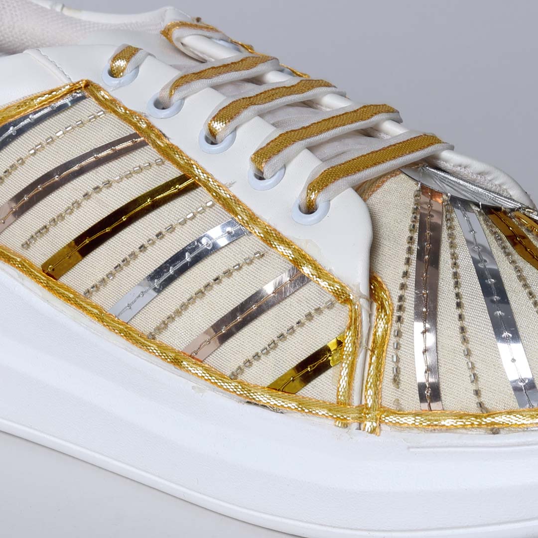 White Gold Strip Design