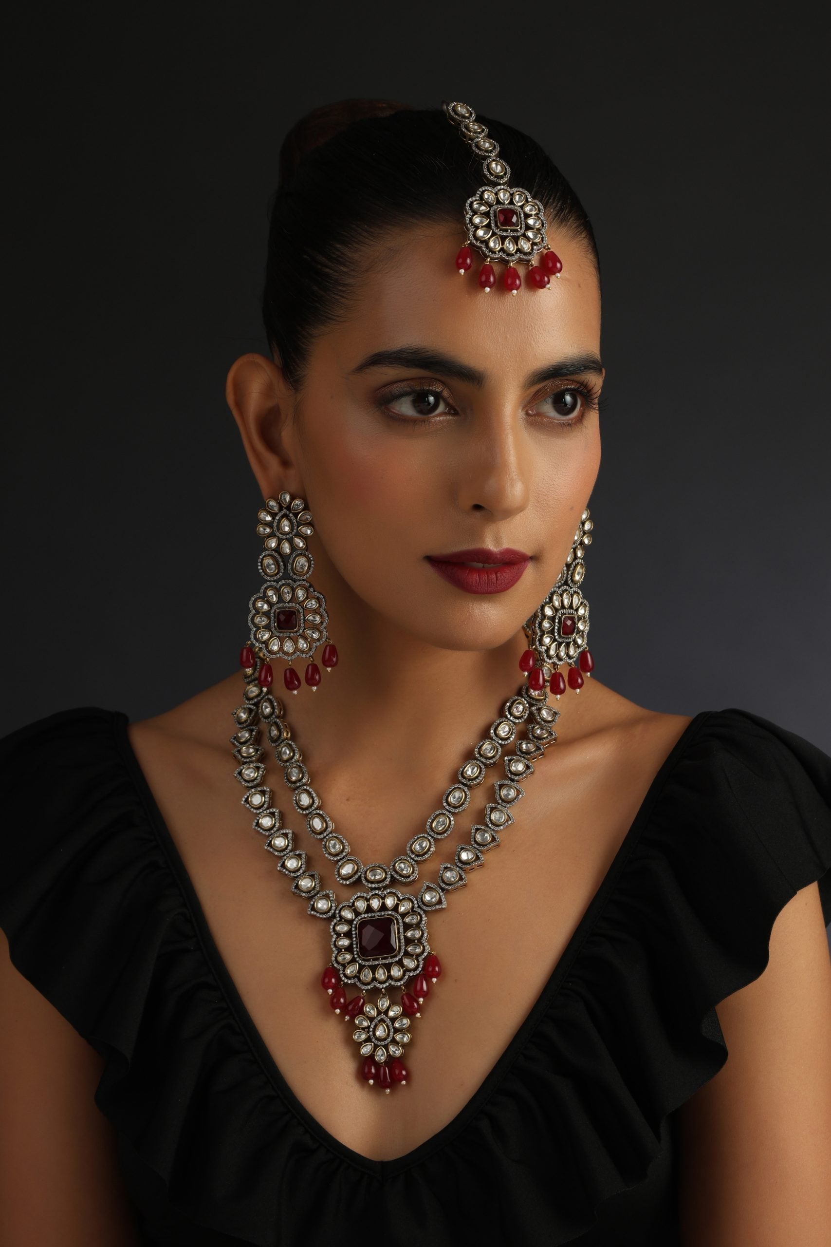 Red Rhodium Tone Polki Necklace Set with Maang Tikka