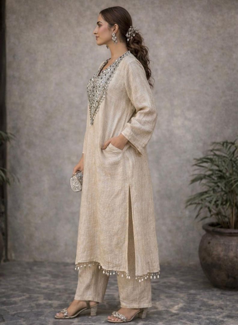 Creamlight Diamond Kaftan Set