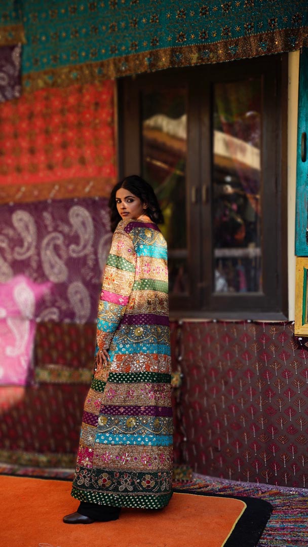 Shahi Andaaz Handcrafted Overcoat & Bustier - Luxury Ethnic Ensemble