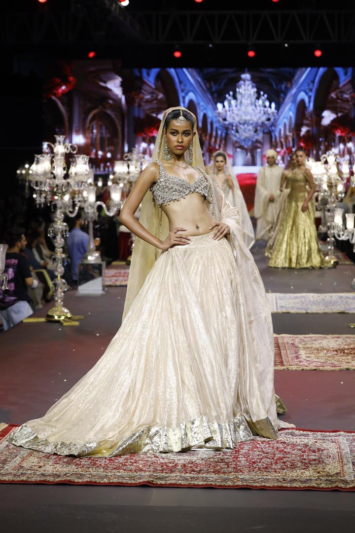 Noor-e-Zar Lehenga Set