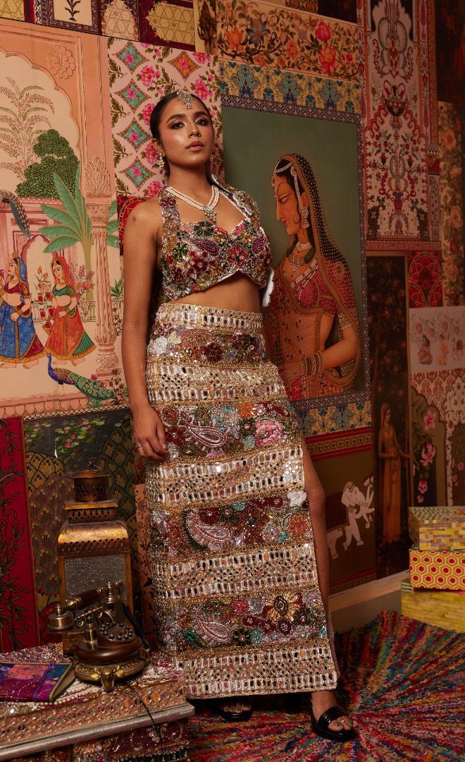 Rajwadi Mirror Saga Set - Luxury Mirrorwork Lehenga for Royal Weddings