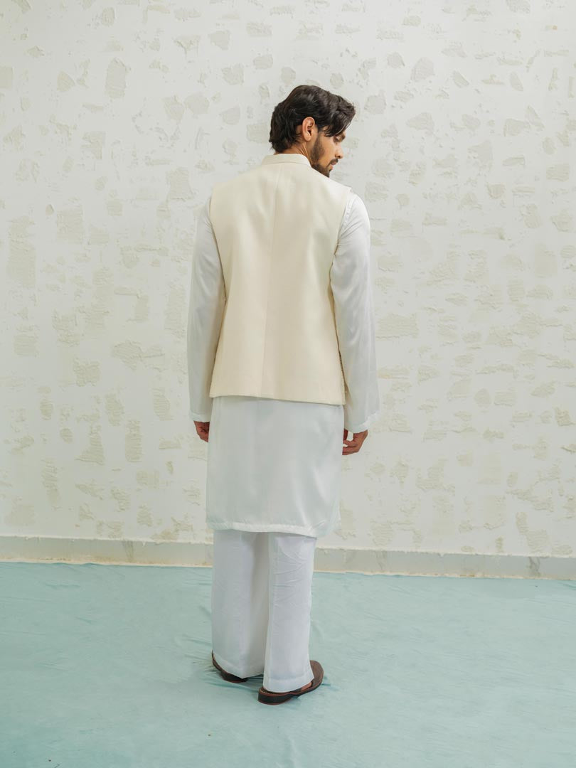 Cream Button Bundi only