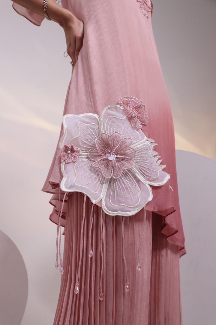 Bold Petal Ensemble SED10
