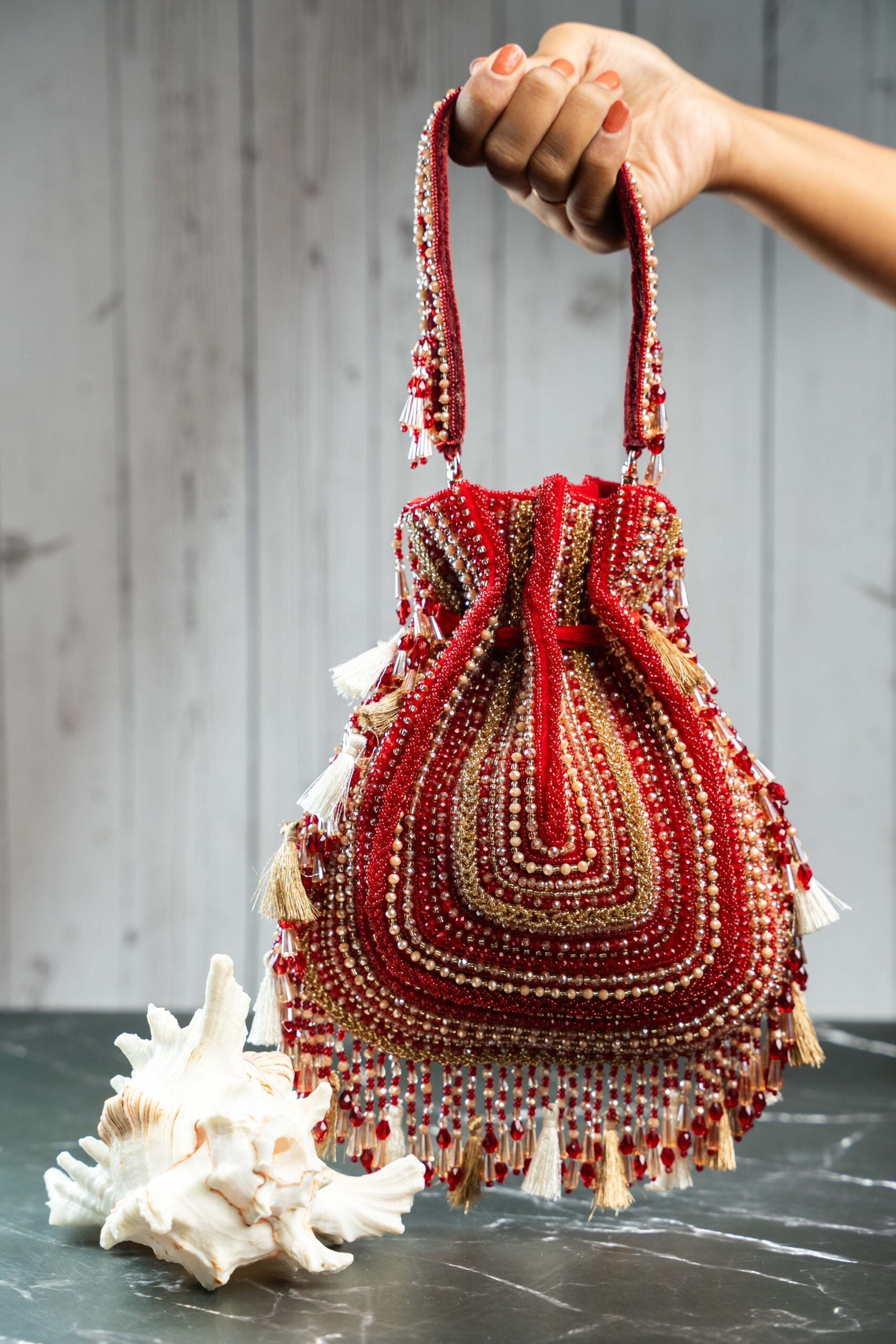 Baraq Scarlet Red