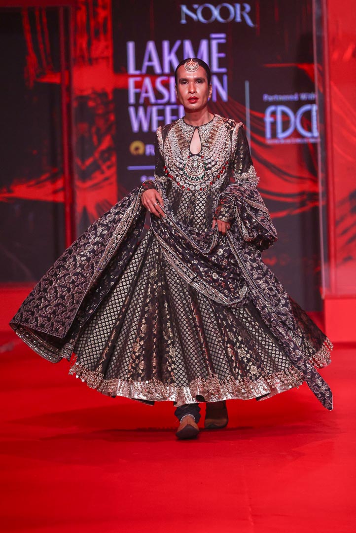 Nishangini Anarkali Set