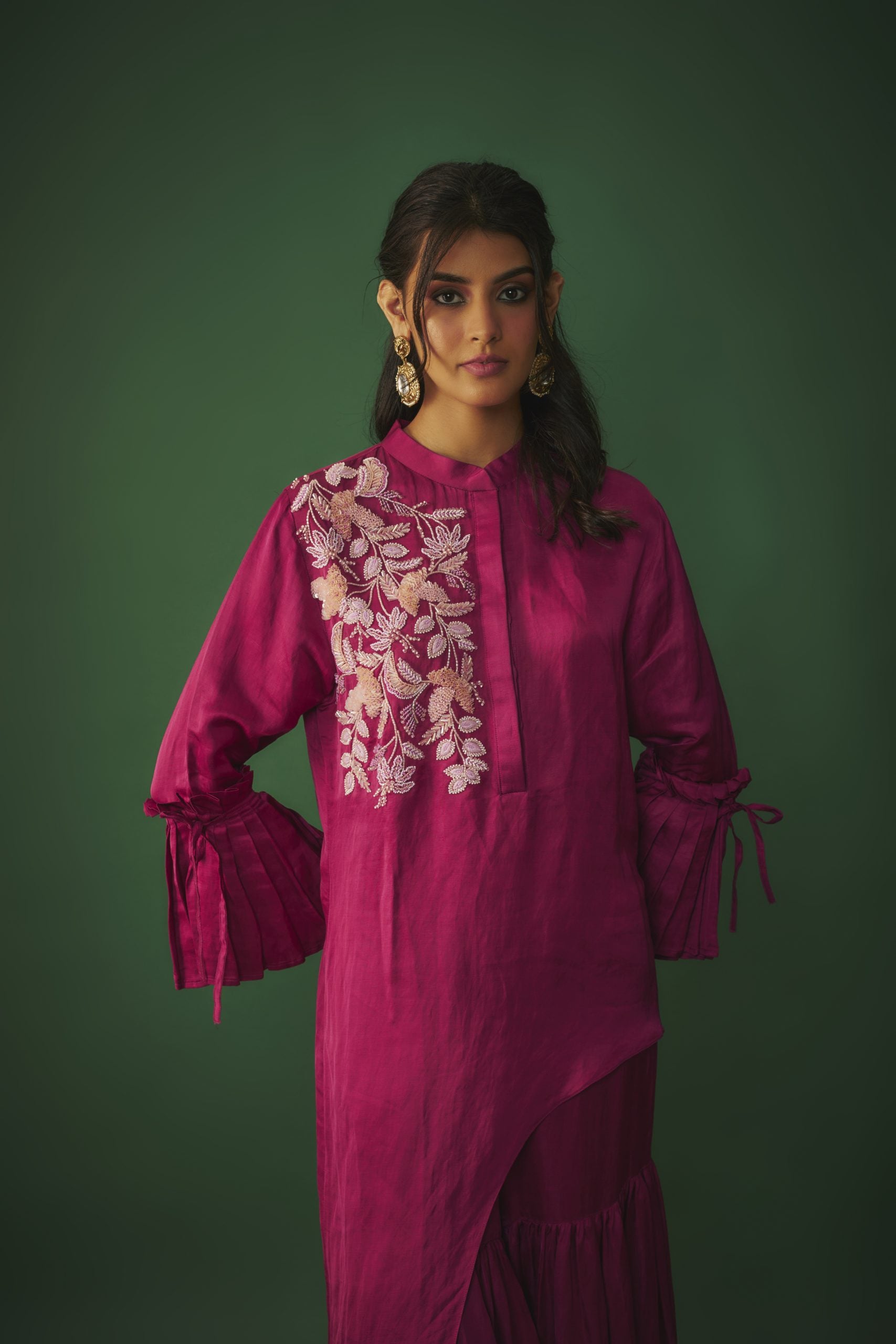 Image of MAGENTA PINK EMBROIDERED ASYMMETRICAL KURTA AND SHARARA SET