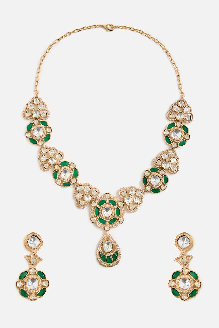 Gold & Emerald Kundan Necklace Set