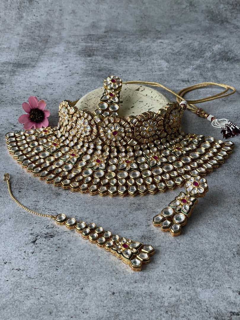 Kundan Bridal Ethnic Necklace Set with MaangTikka