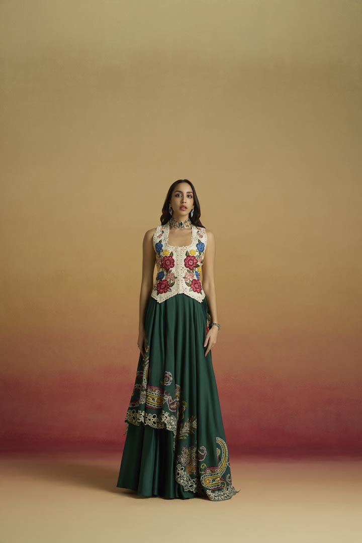 IVORY FLORAL FOLIAGE WAISTCOAT