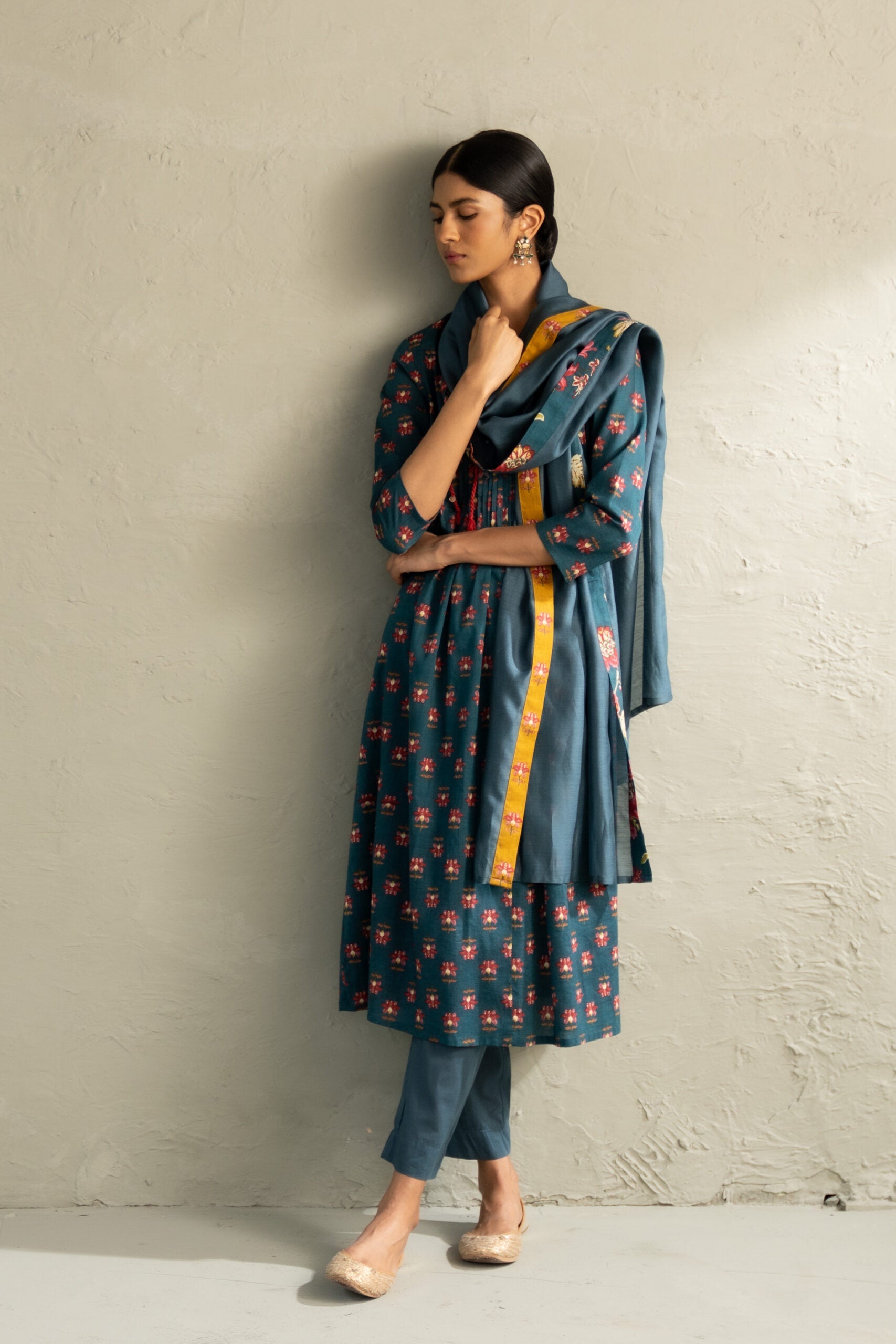 Teal Phool Dori Pintuck Kurta Set