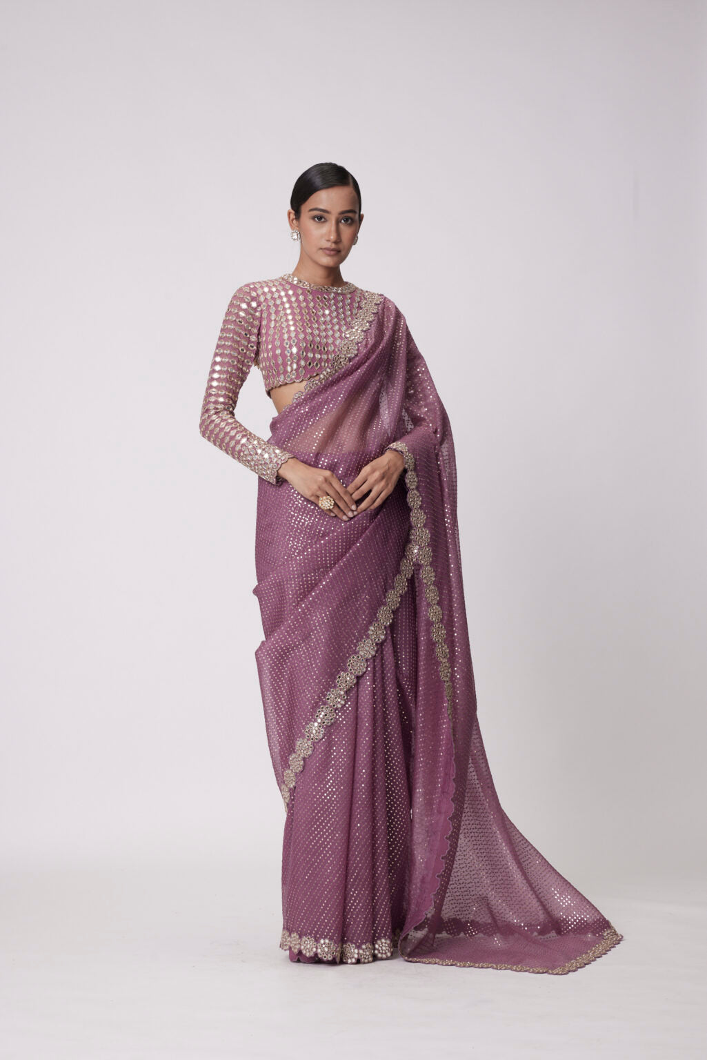 Image of MUD  MAUVE HAND EMBROIDERED SAREE SET