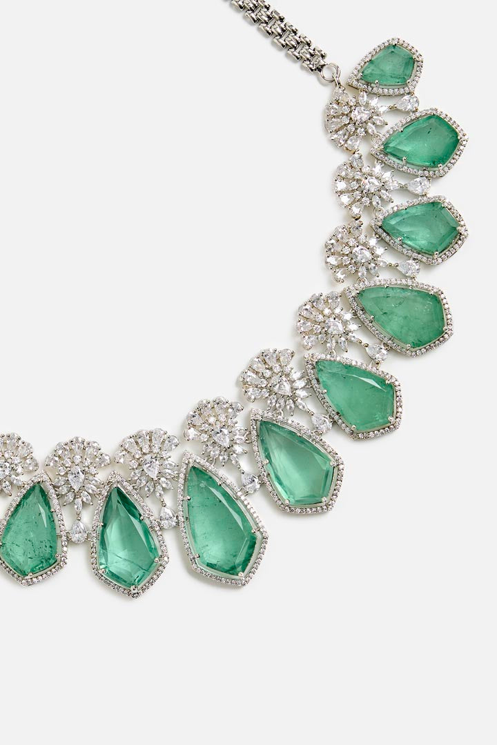 Emerald Elegance Necklace Set