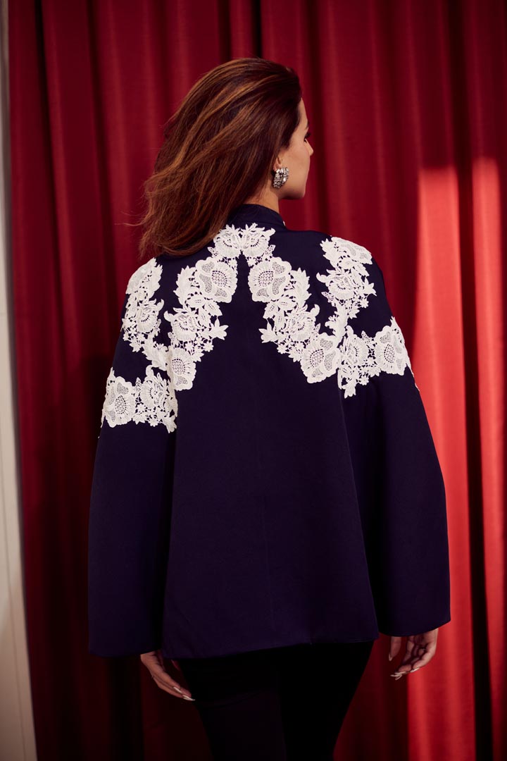 nora cape