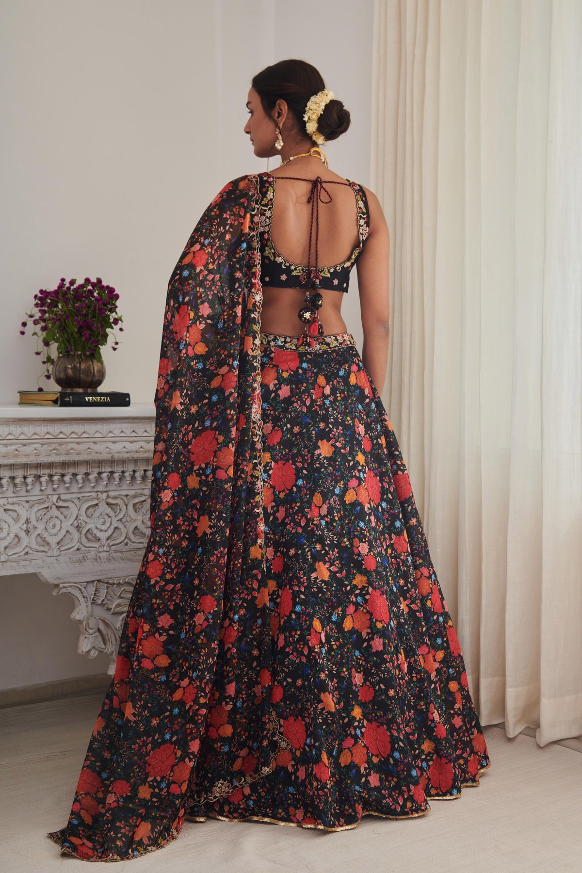 Shaam Sundr Lehnga Set