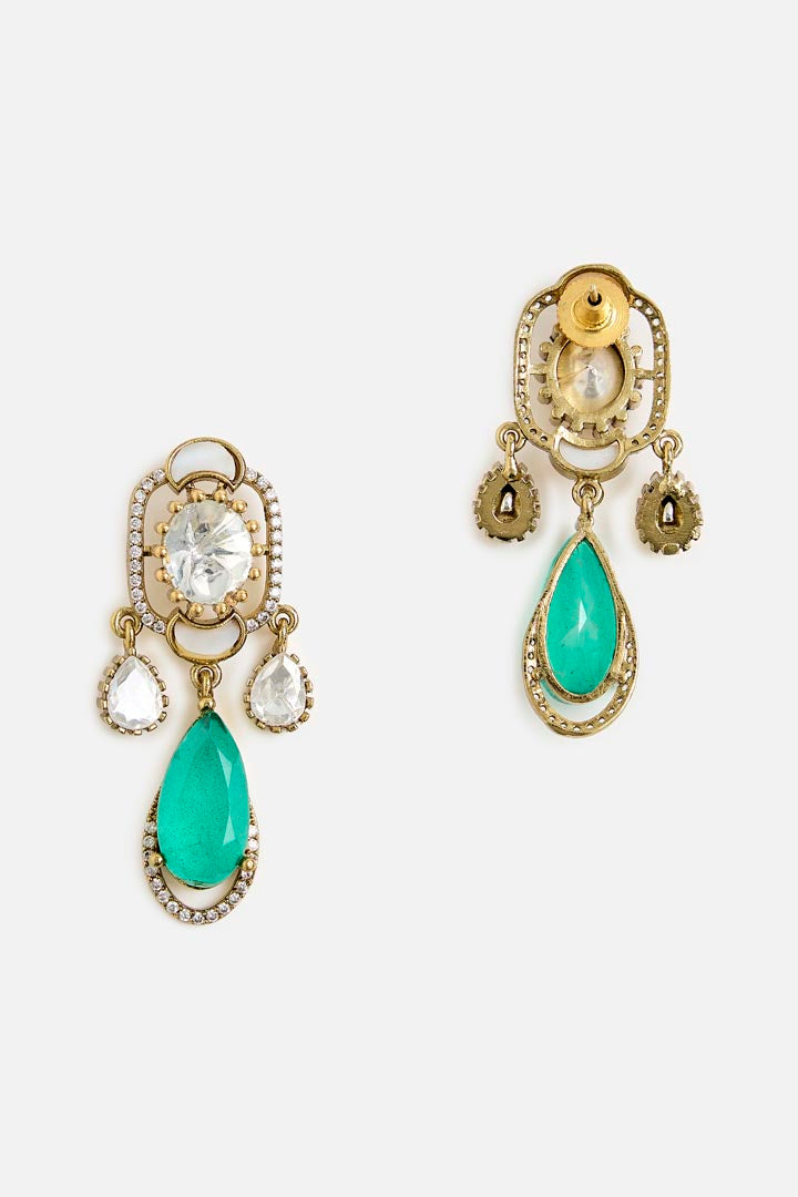 Elegant Green Drop Kundan Necklace Set