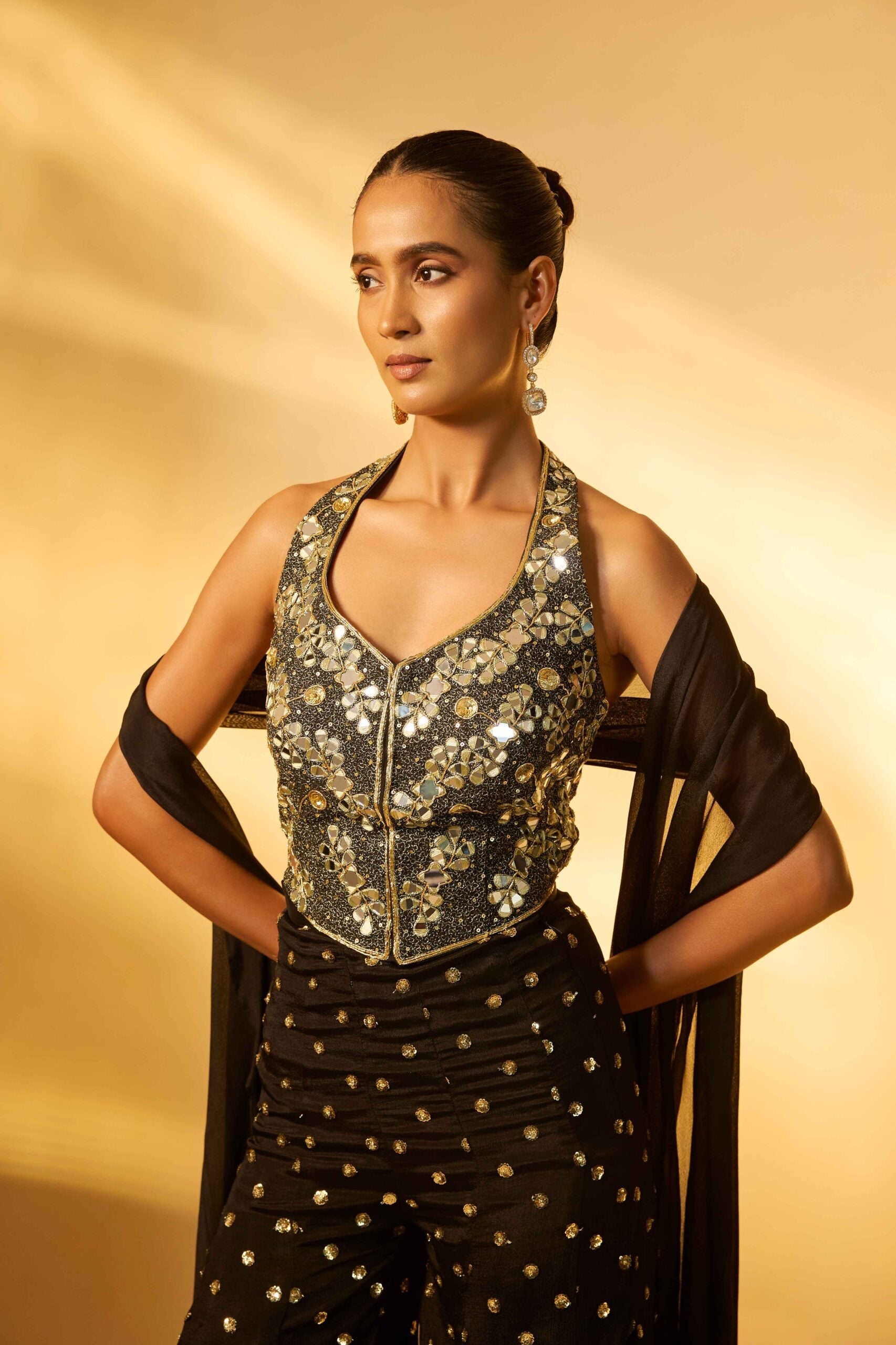BLACK SEQUINS PALAZZO SET