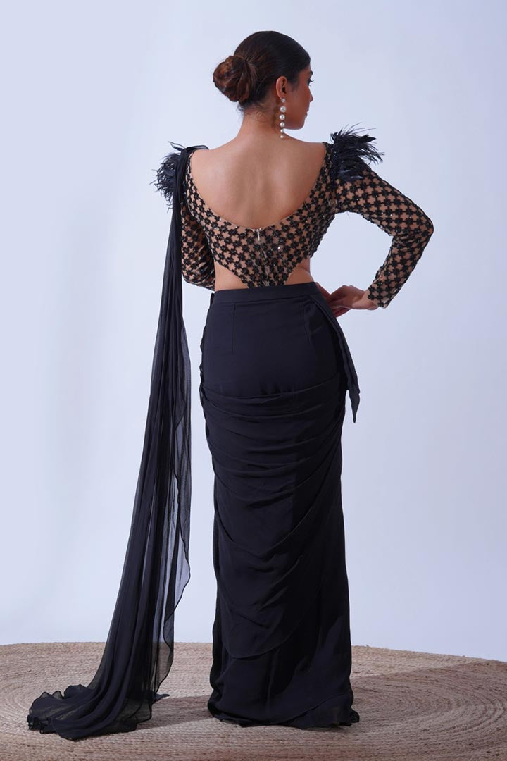 Navya Saree