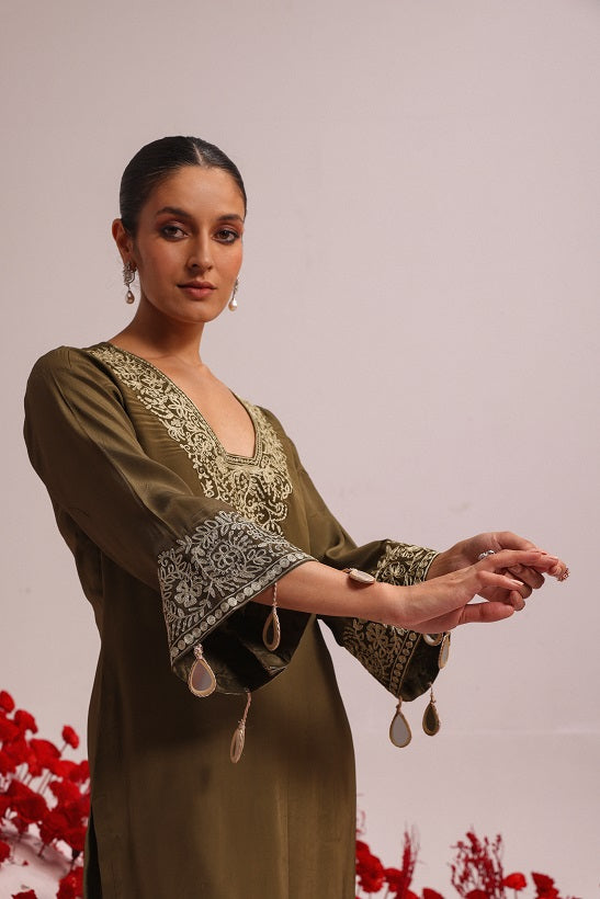 Image of Olive green aari suit