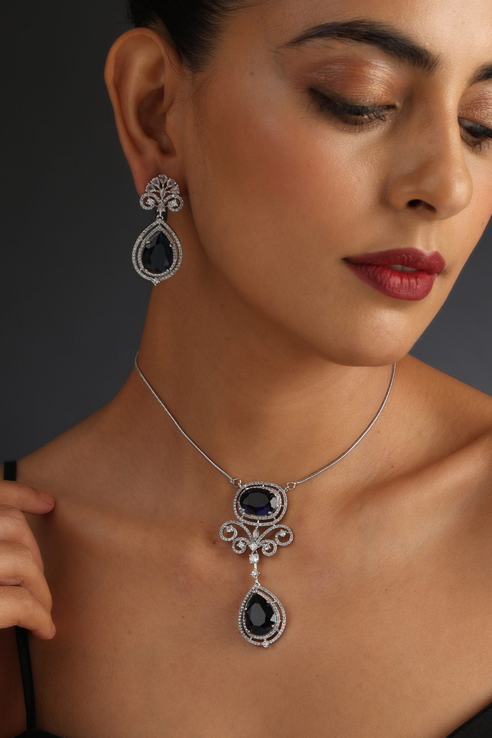 Sapphire Silver Tone Zirconia Necklace Set